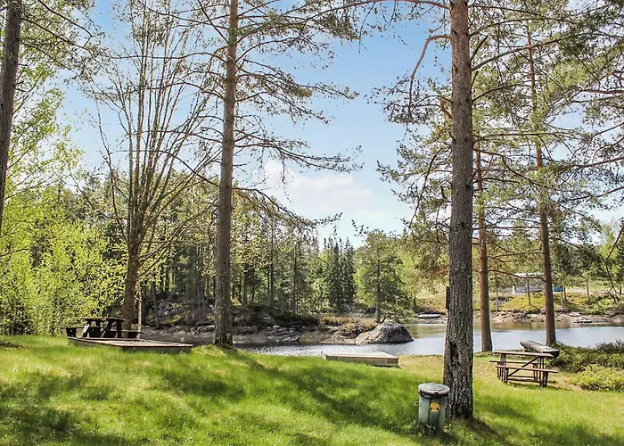 4 Bedroom Awesome In Vakantiehuis