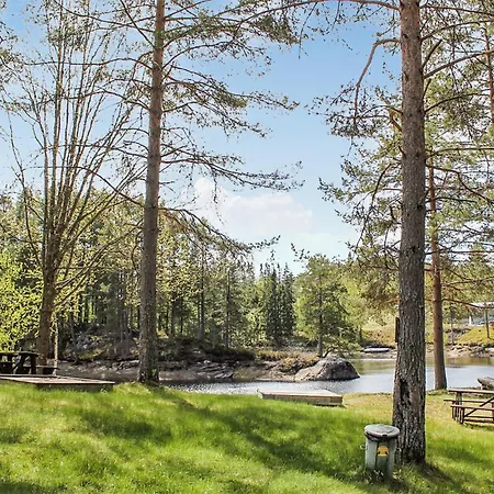 4 Bedroom Awesome In Feriehus