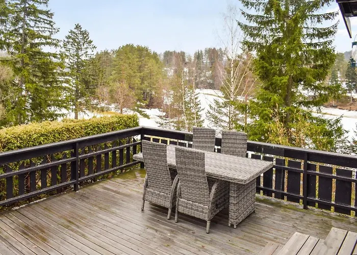 4 Bedroom Awesome In Semesterbostad