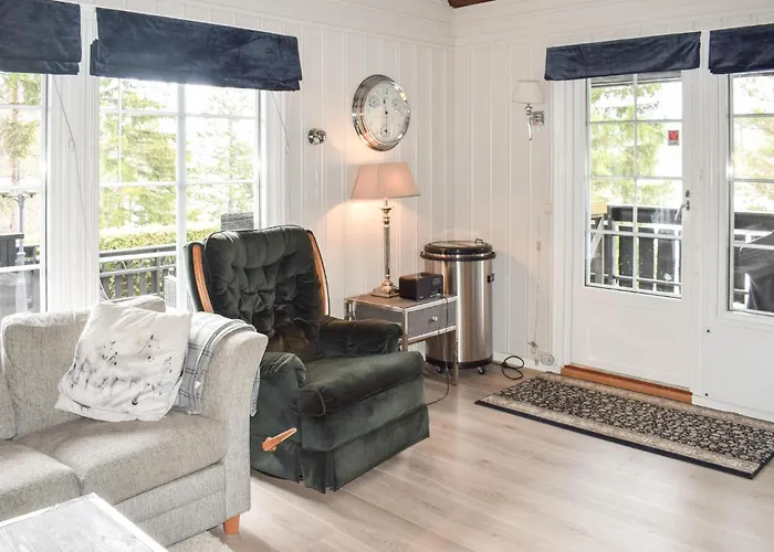 Semesterbostad 4 Bedroom Awesome In Drangedal