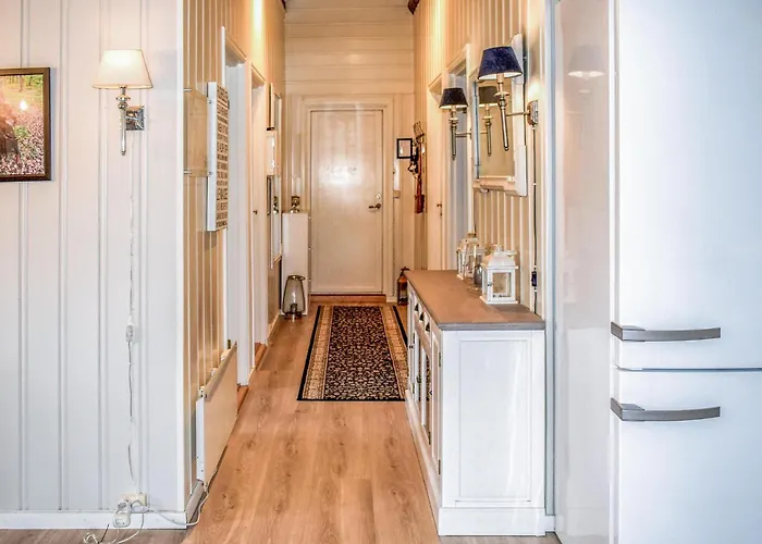 4 Bedroom Awesome In